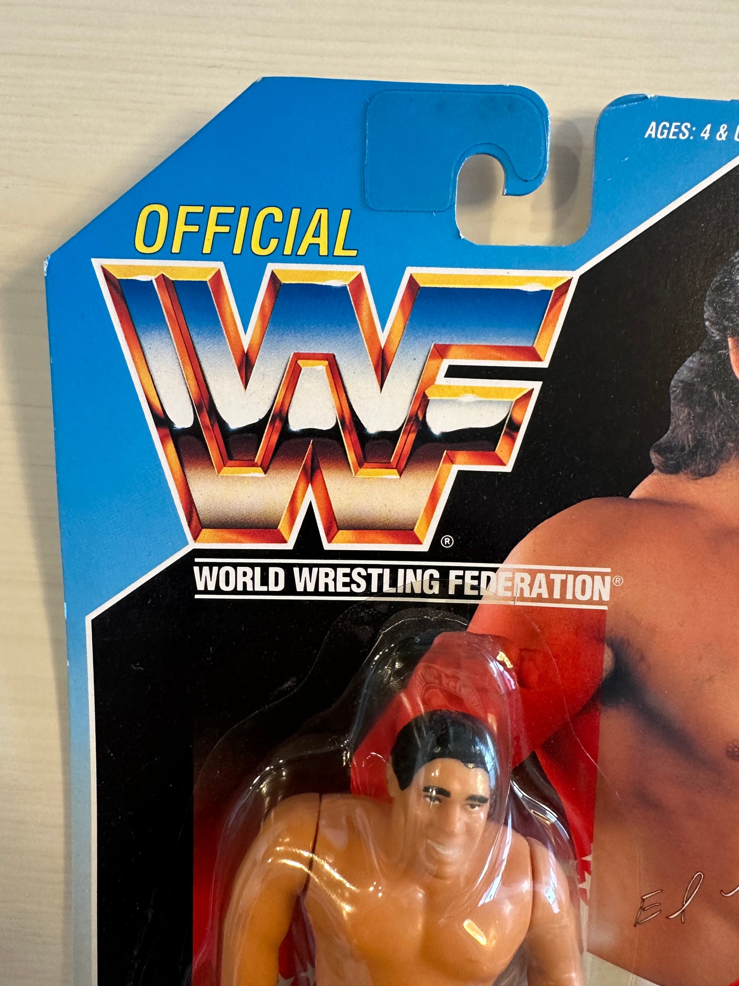 El Matador Series 6 WWF Hasbro