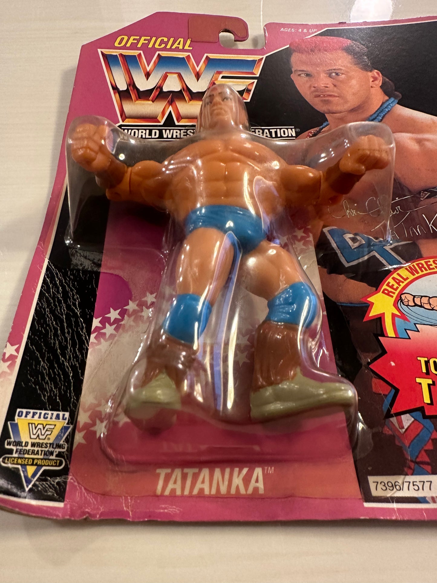 Tatanka Series 9 WWF Hasbro