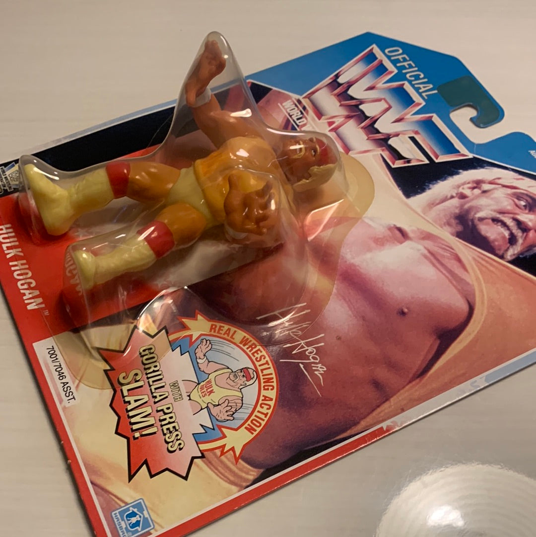 Hulk Hogan Series 1 WWF Hasbro