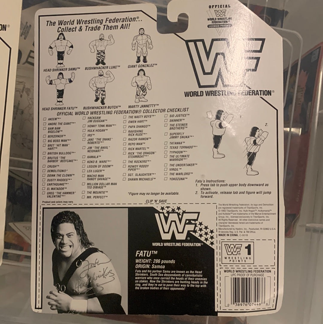 Fatu and Samu Headshrinkers 2 figure set WWF Hasbro