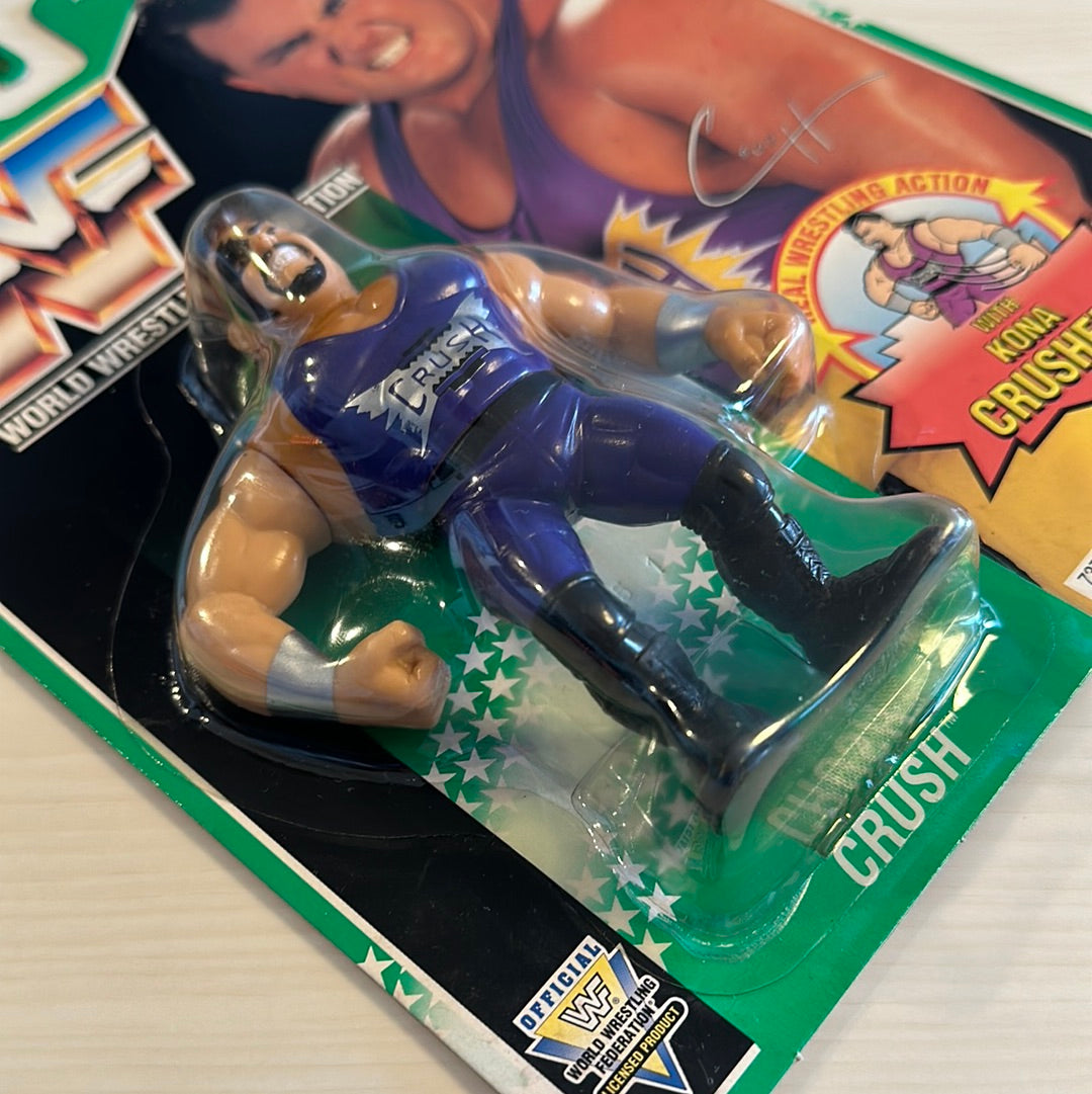 Crush Series 11 Green Card WWF Hasbro