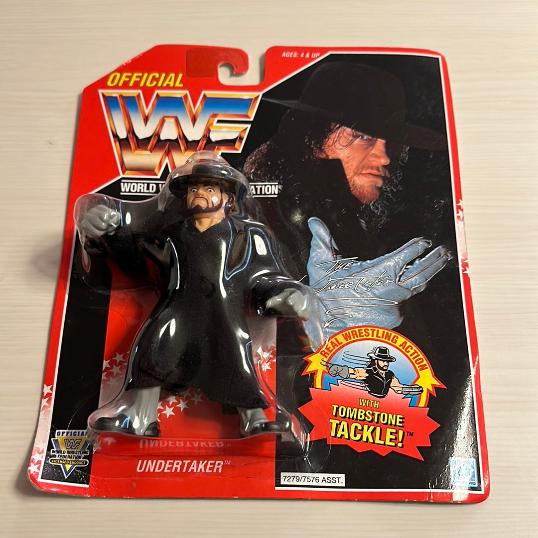 Undertaker Officiel WWF Hasbro - 1992 - FR - Neuf Undertaker Officiel WWF Hasbro - 1992 - FR - Neuf