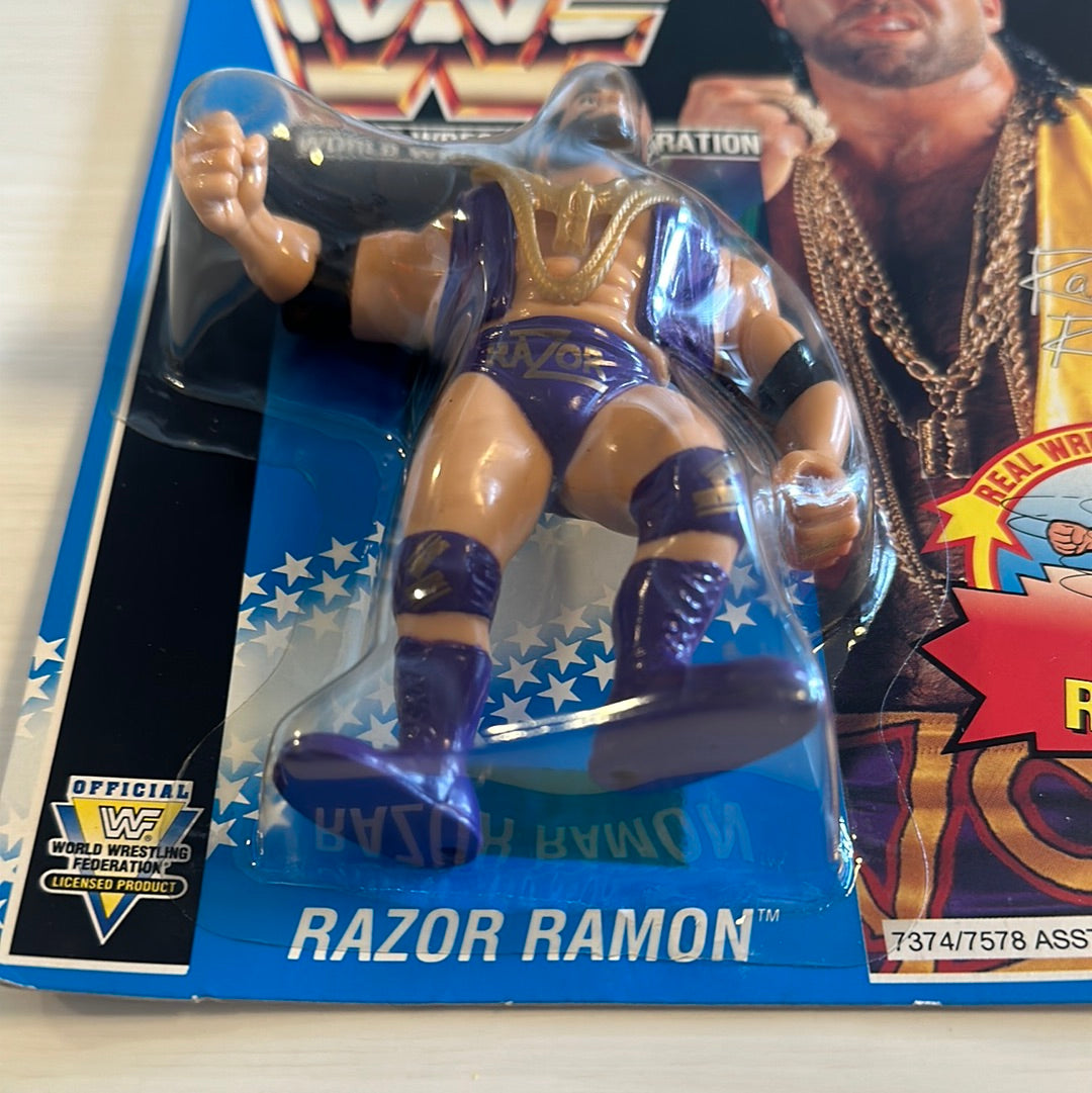 Razor Ramon Series 10 WWF Hasbro Purple