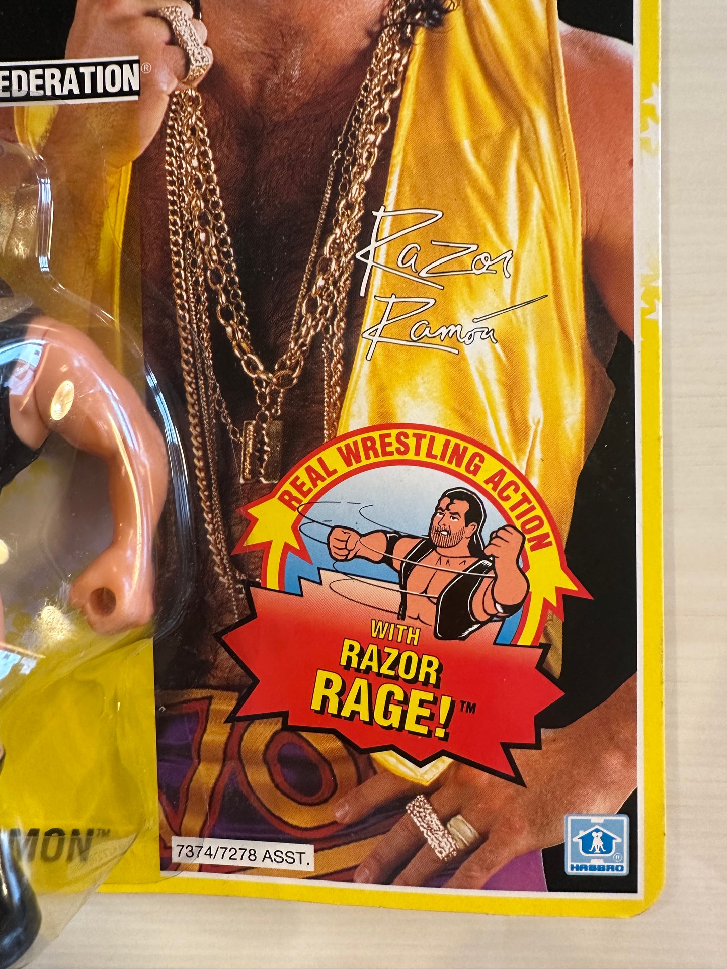 Razor Ramon Yellow Razor Ramon Series 7 WWF Hasbro – retrofigure