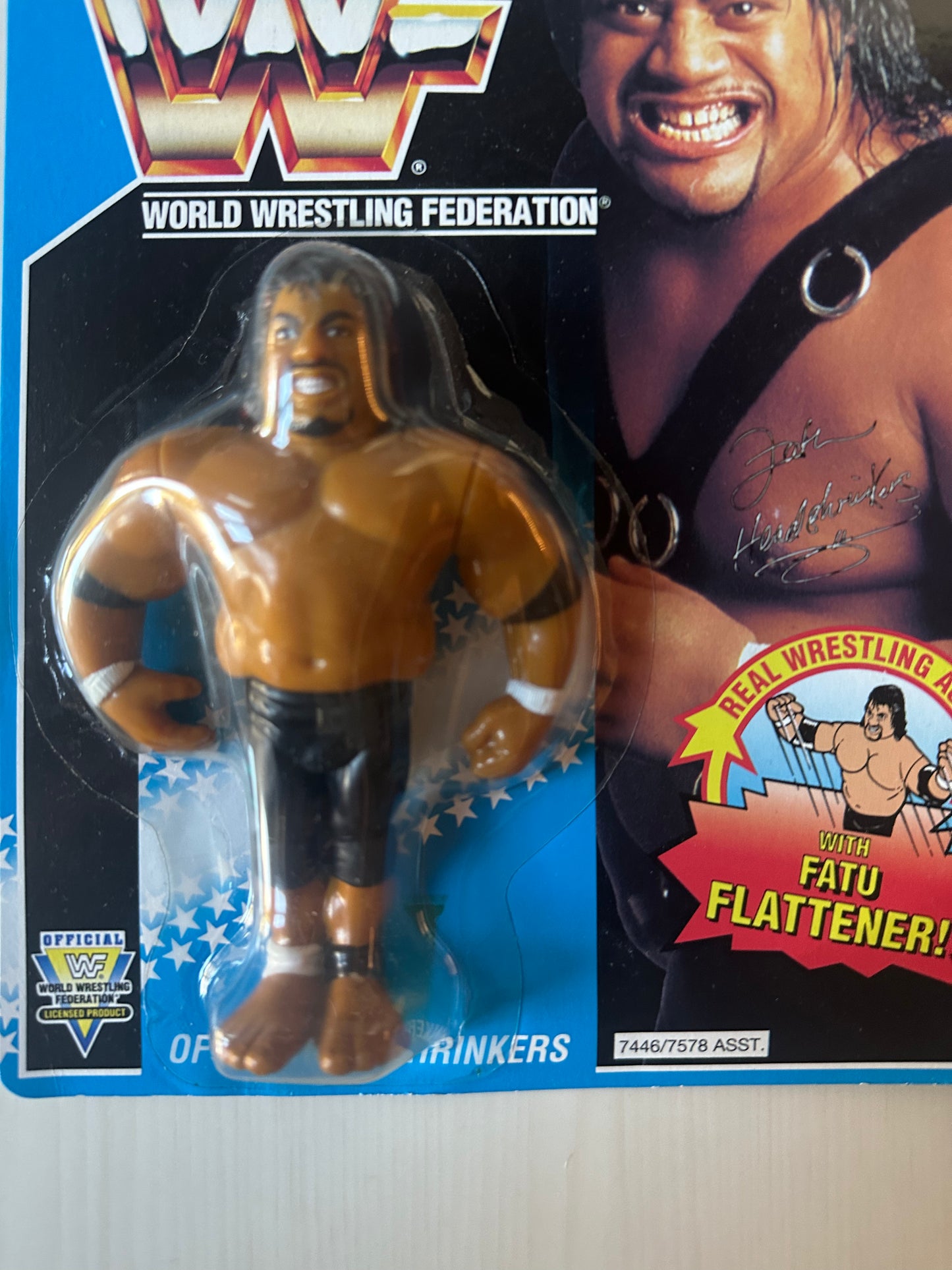 Fatu the Headshrinker Series 10 WWF Hasbro