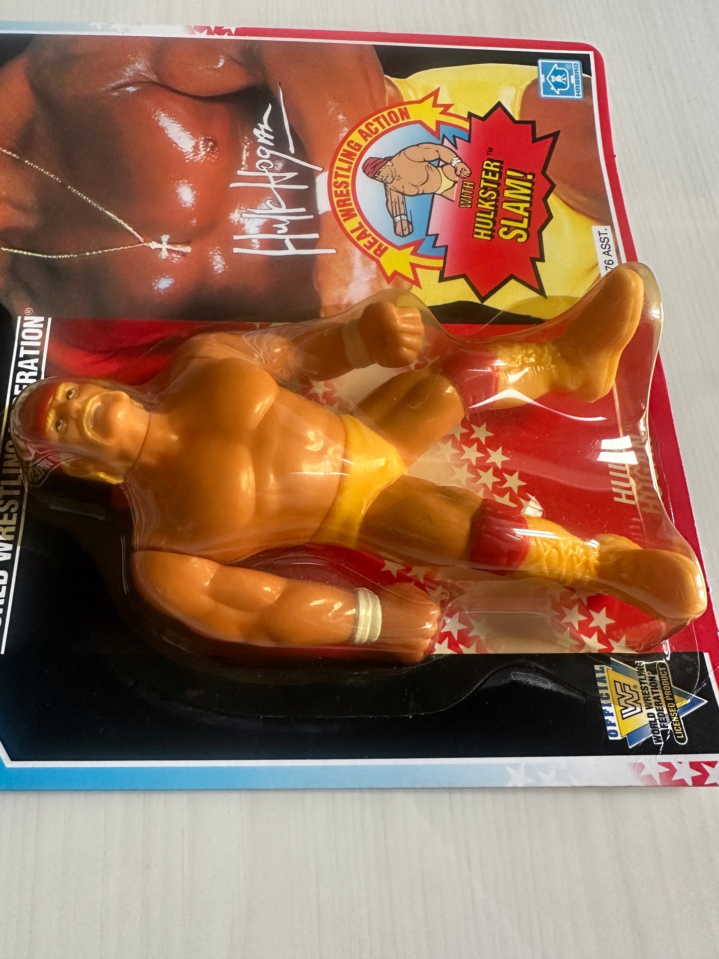 Hulk Hogan Series 5 WWF Hasbro MOC figure