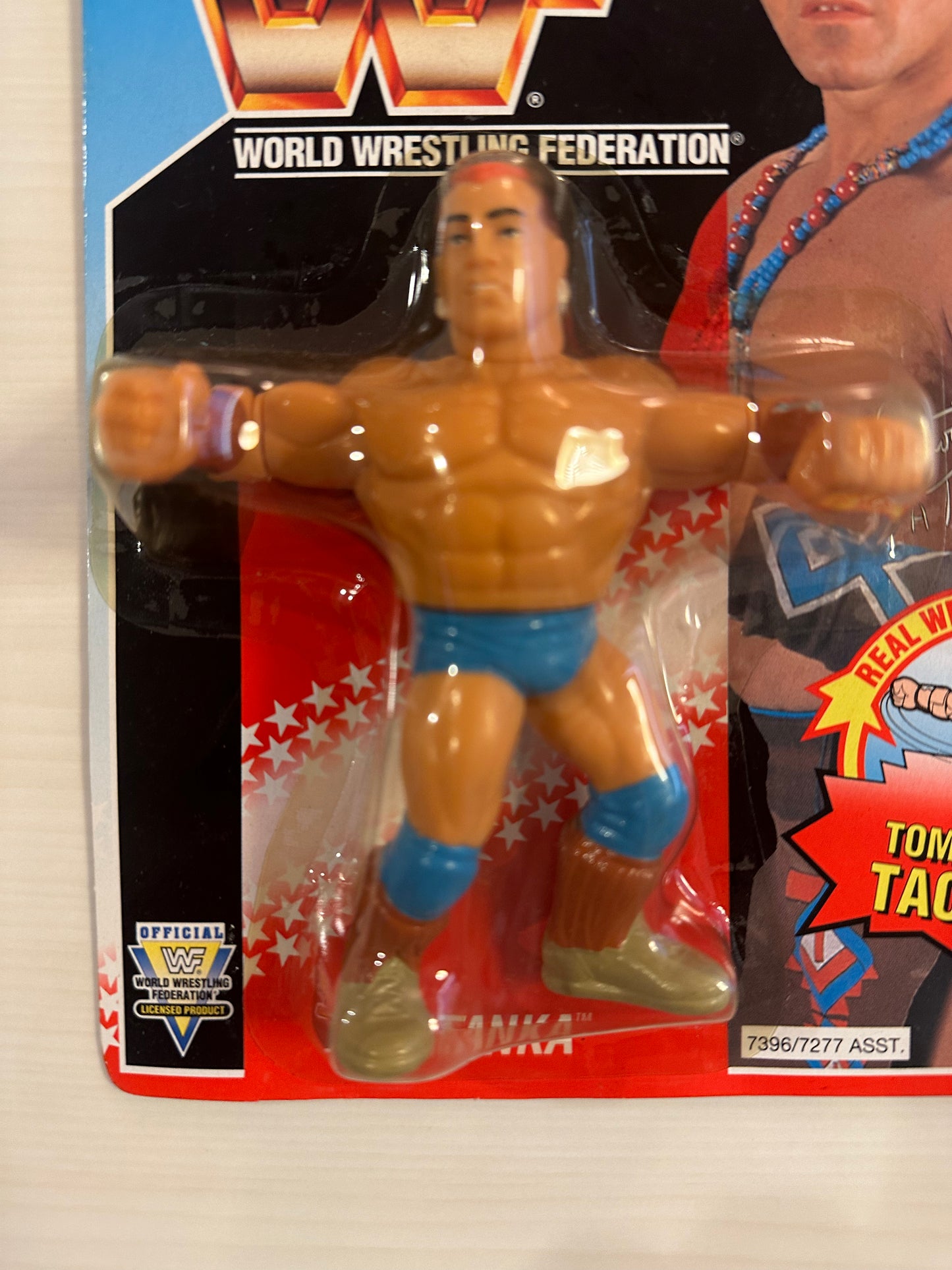 Tatanka Series 6 WWF Hasbro