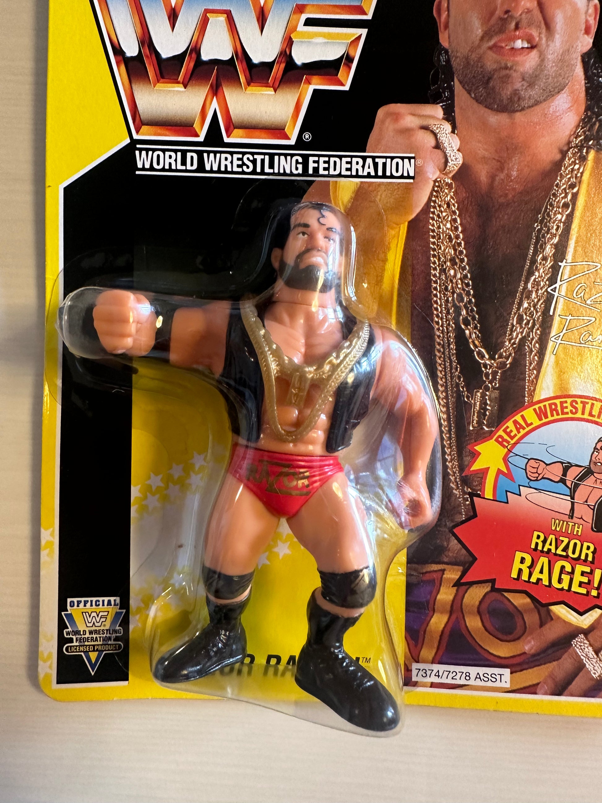 Toyworld Razor Ramon Razor Ramon Series 7 WWF Hasbro – retrofigure