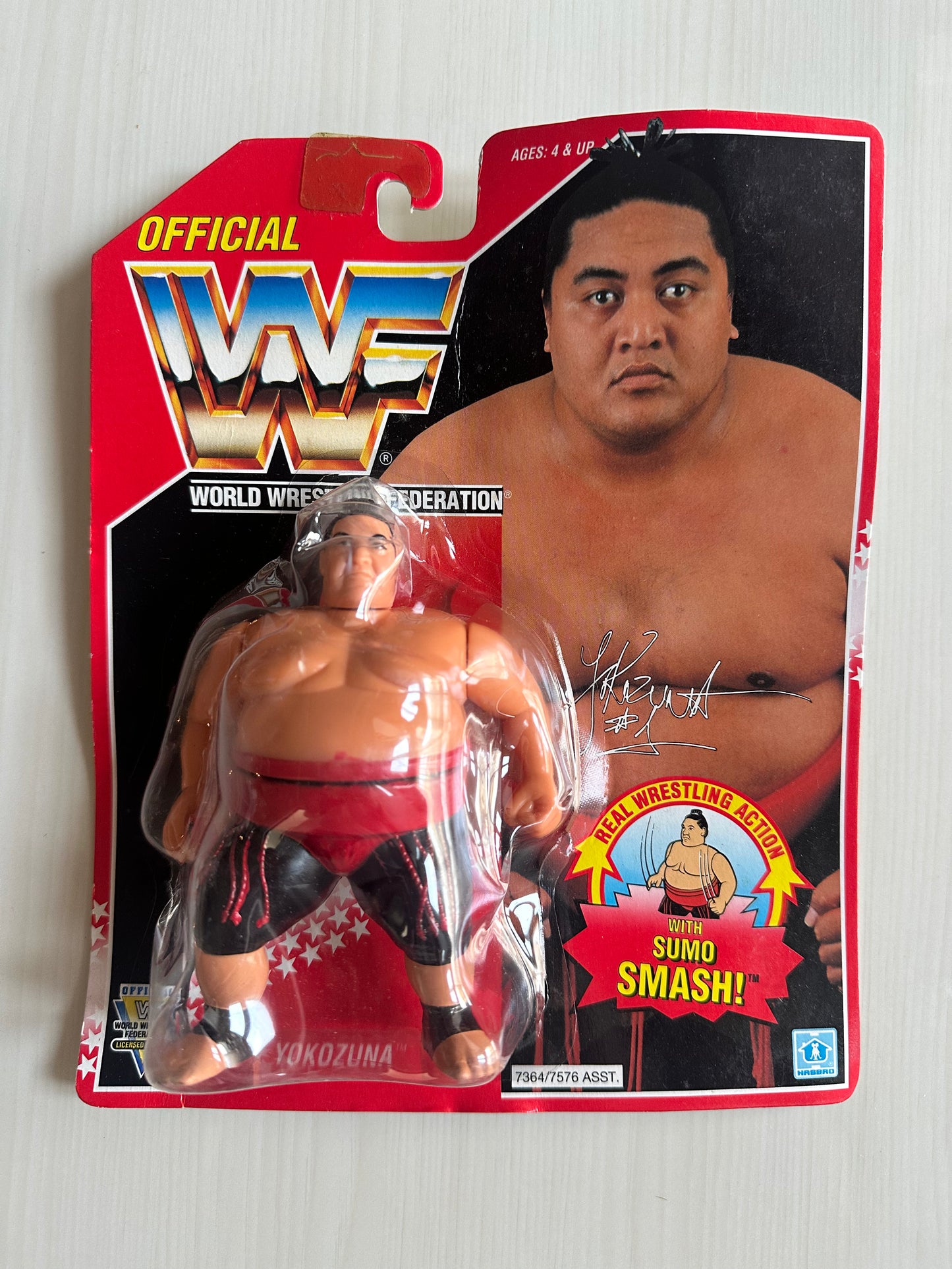 Yokozuna Series 8 WWF Hasbro MOC figure