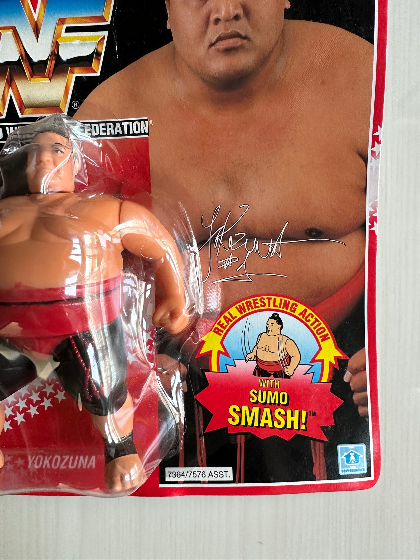 Yokozuna Series 8 WWF Hasbro MOC figure