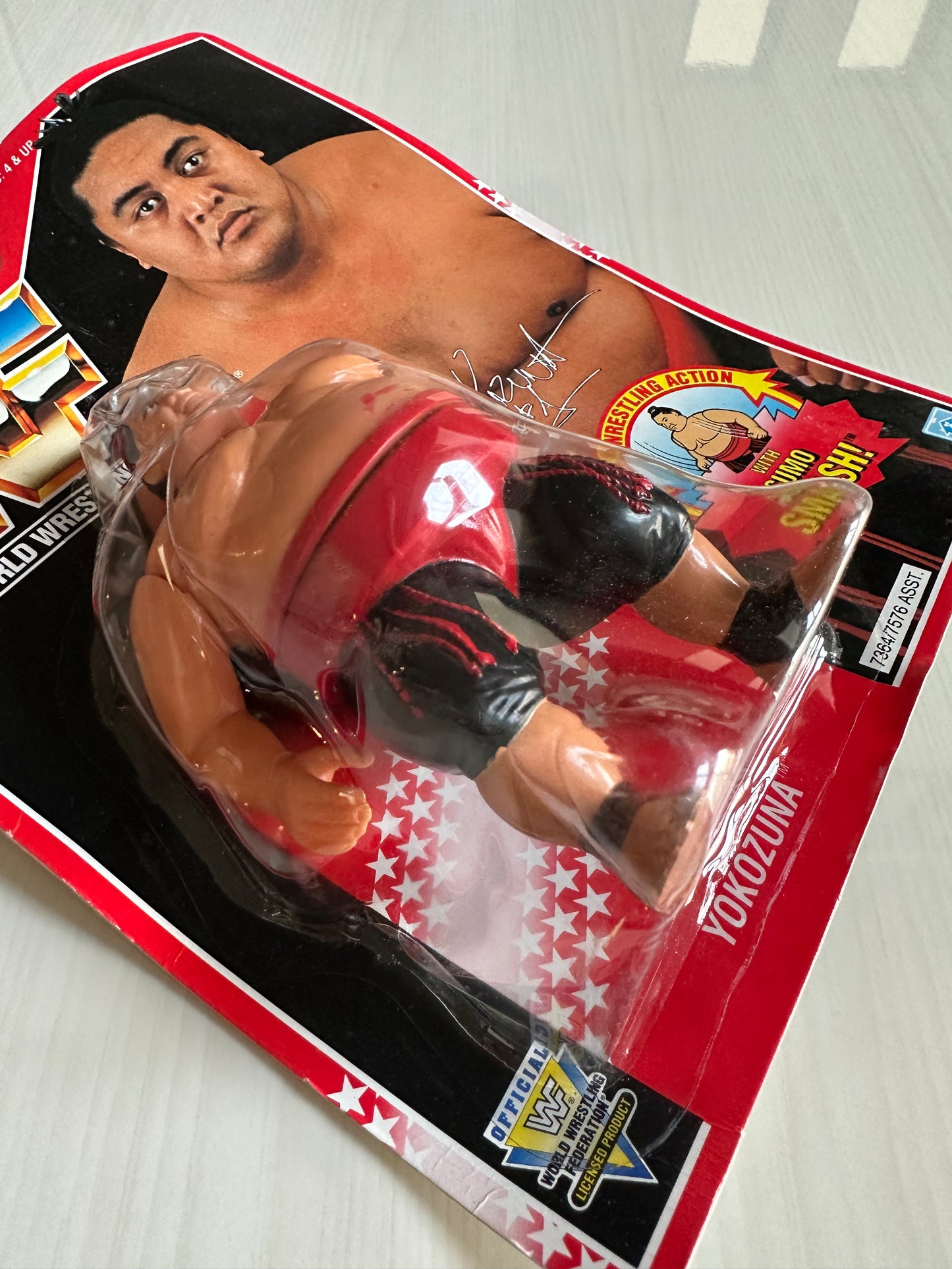 Yokozuna Series 8 WWF Hasbro MOC figure