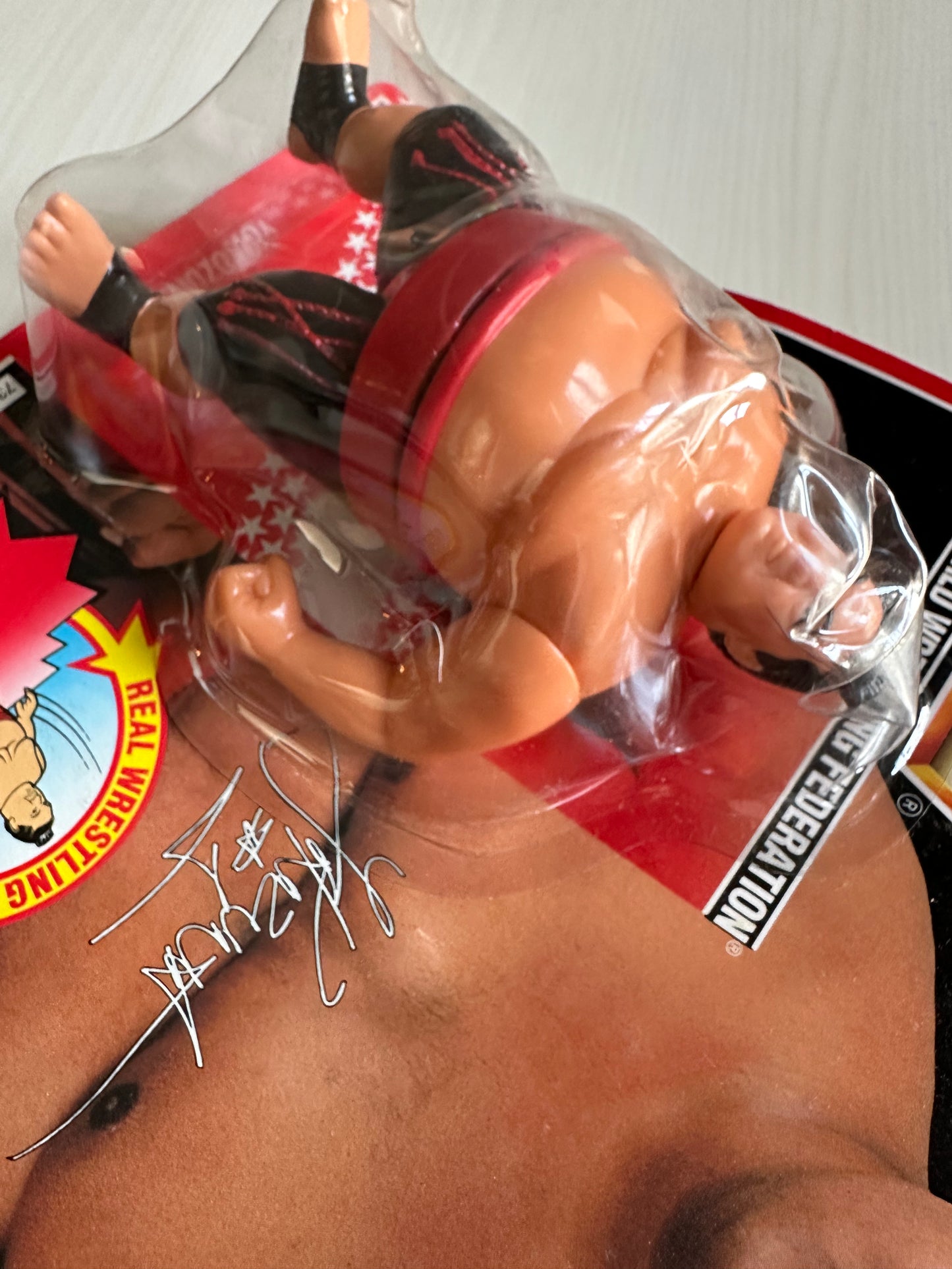 Yokozuna Series 8 WWF Hasbro MOC figure