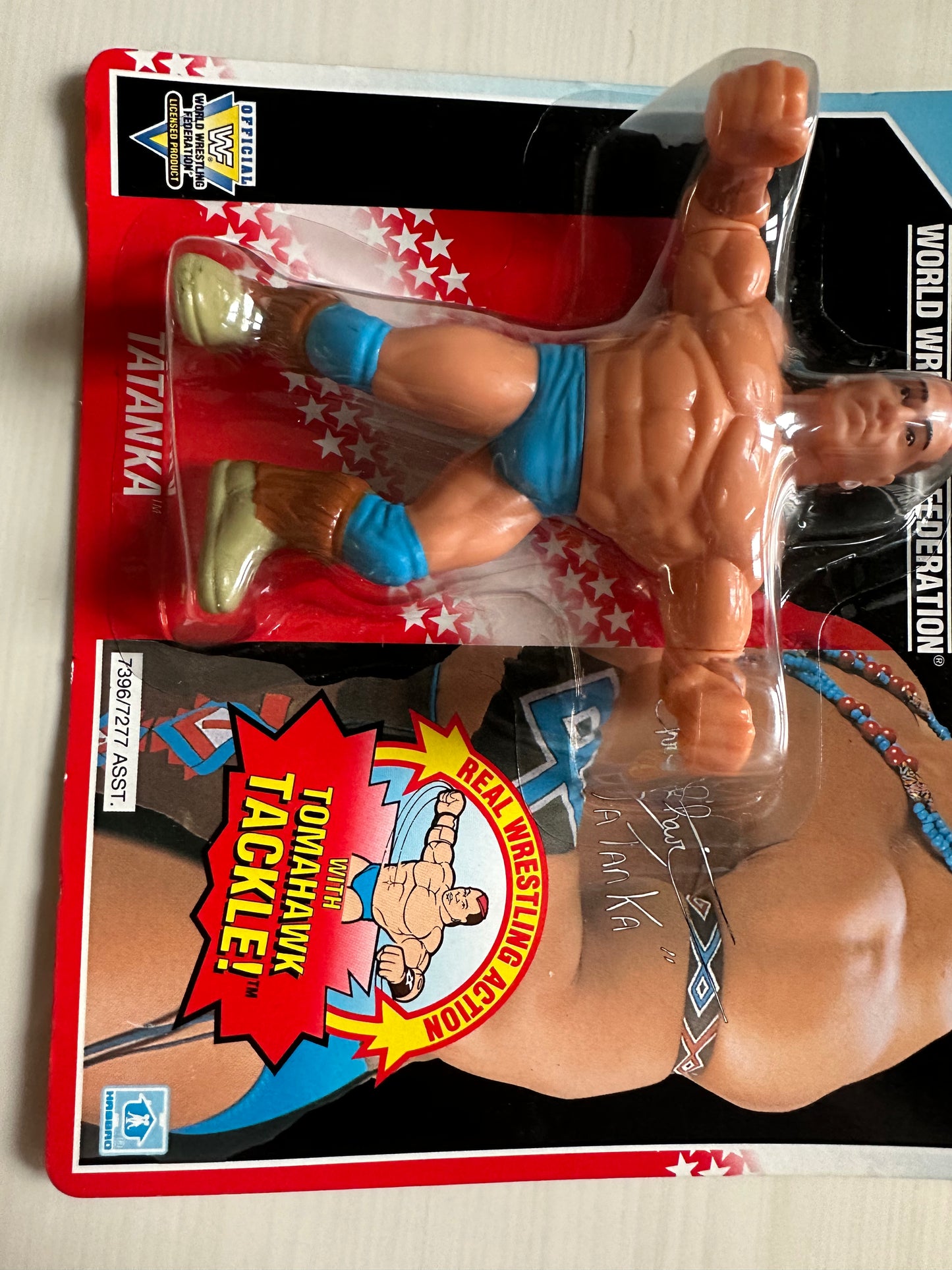 Tatanka Series 6 WWF Hasbro MOC