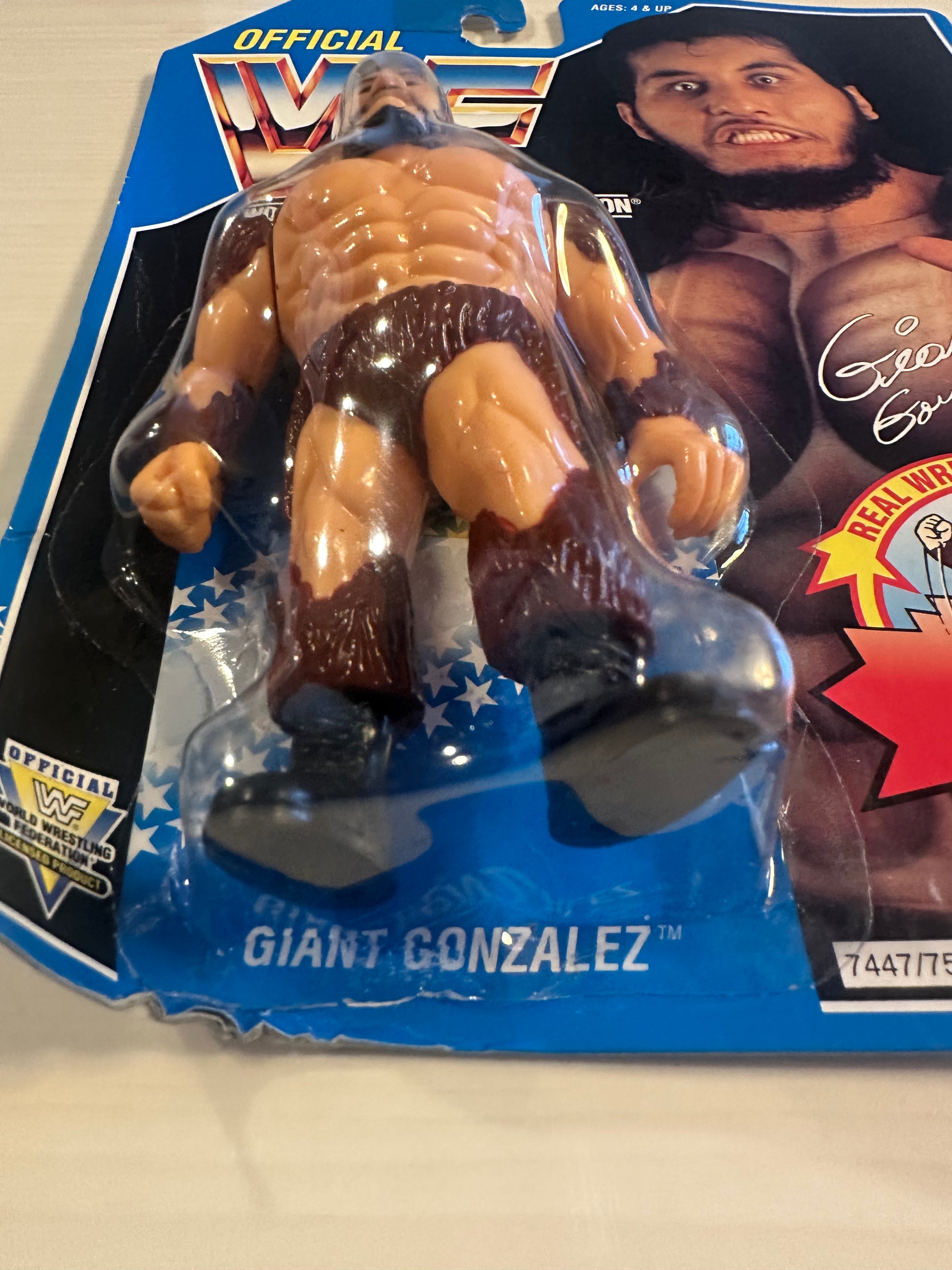 Giant Gonzalez Series 10 WWF Hasbro MOC figure – retrofigure Giant Gonzalez Series 10 WWF Hasbro MOC figure – retrofigure