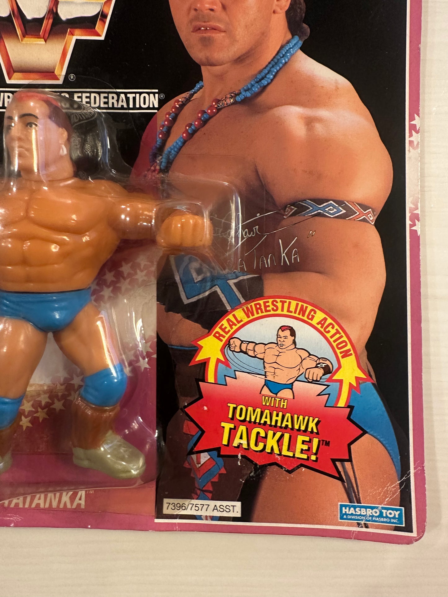 Tatanka Series 9 WWF Hasbro