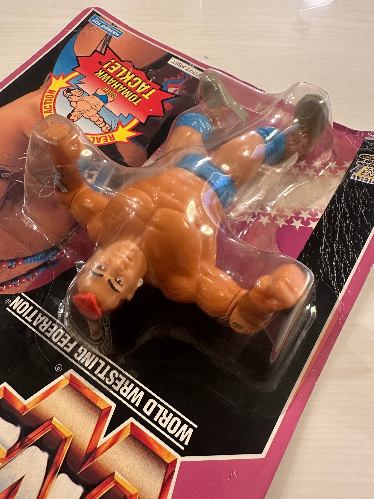 Tatanka Series 9 WWF Hasbro