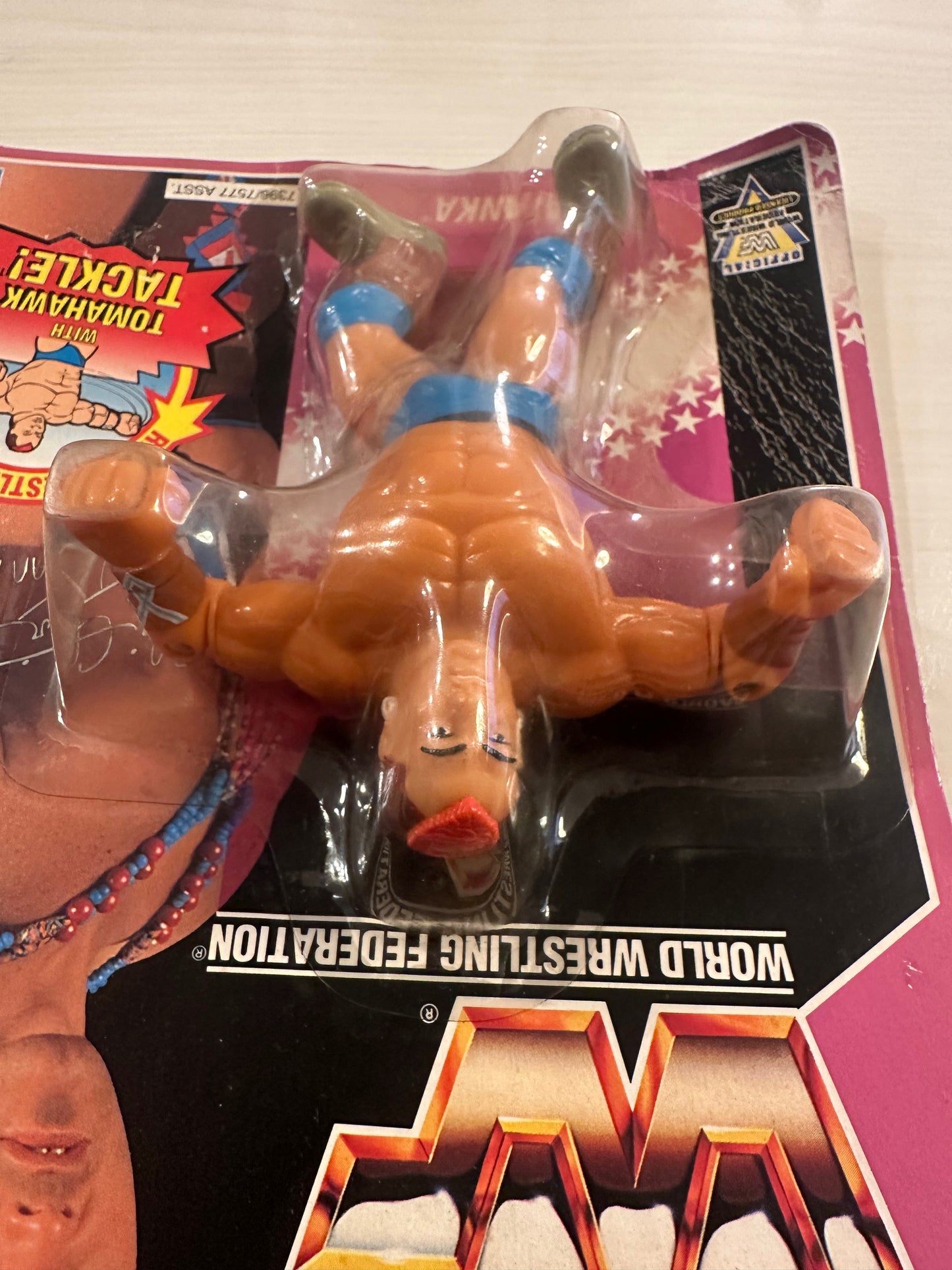 Tatanka Series 9 WWF Hasbro