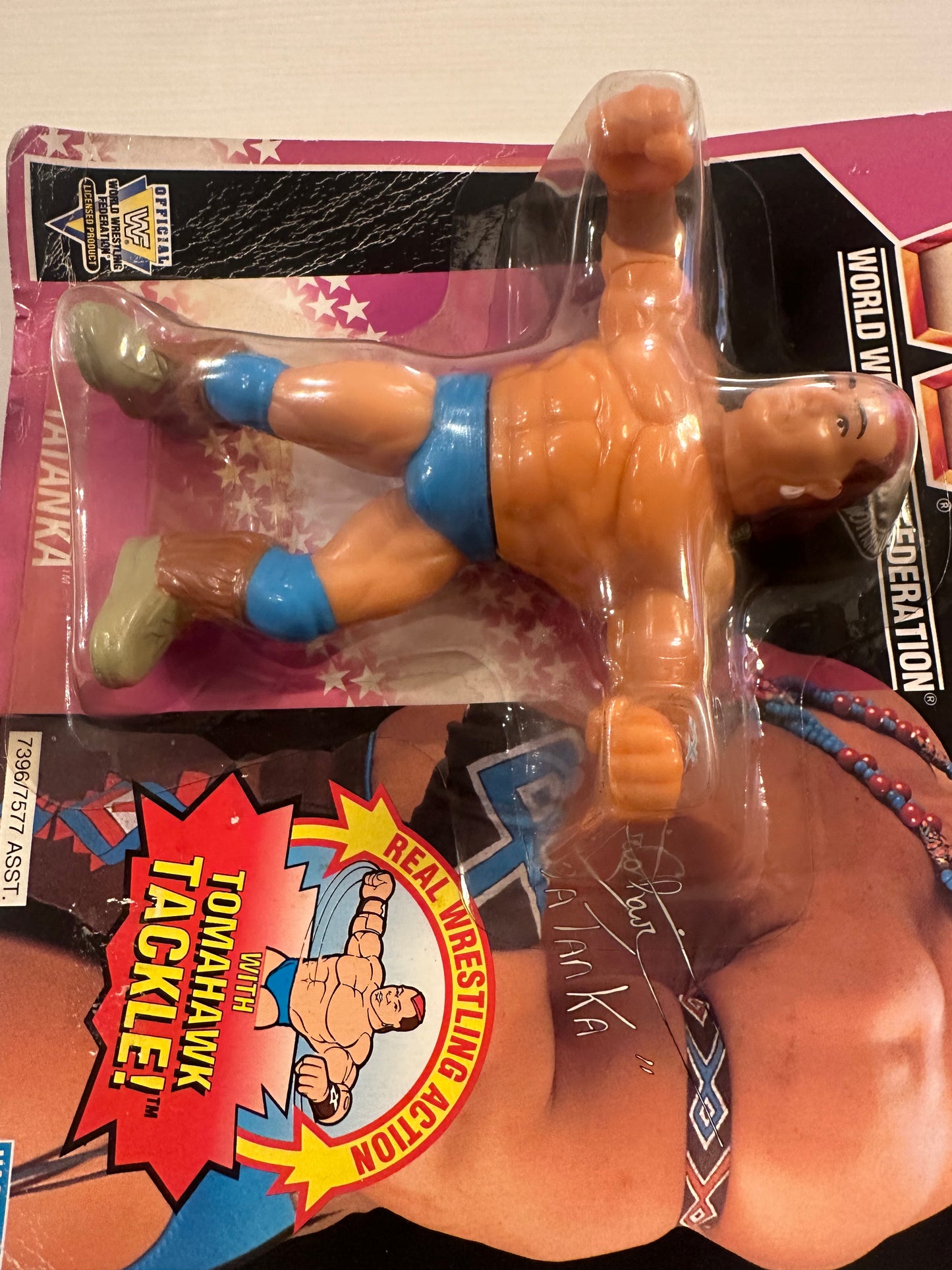Tatanka Series 9 WWF Hasbro