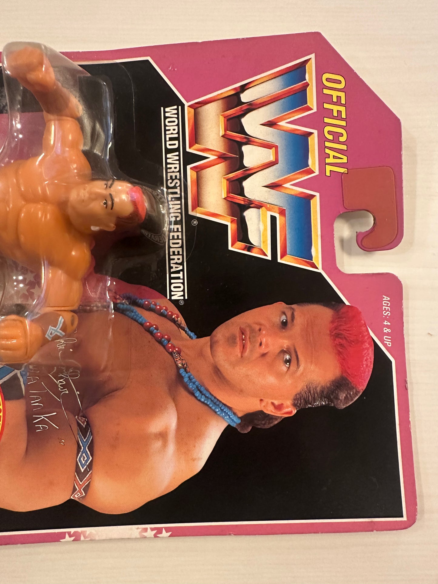 Tatanka Series 9 WWF Hasbro