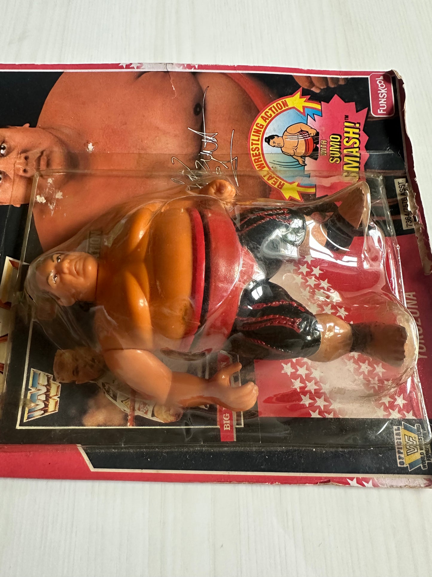 Yokozuna Series 8 WWF Hasbro MOC Funskool figure