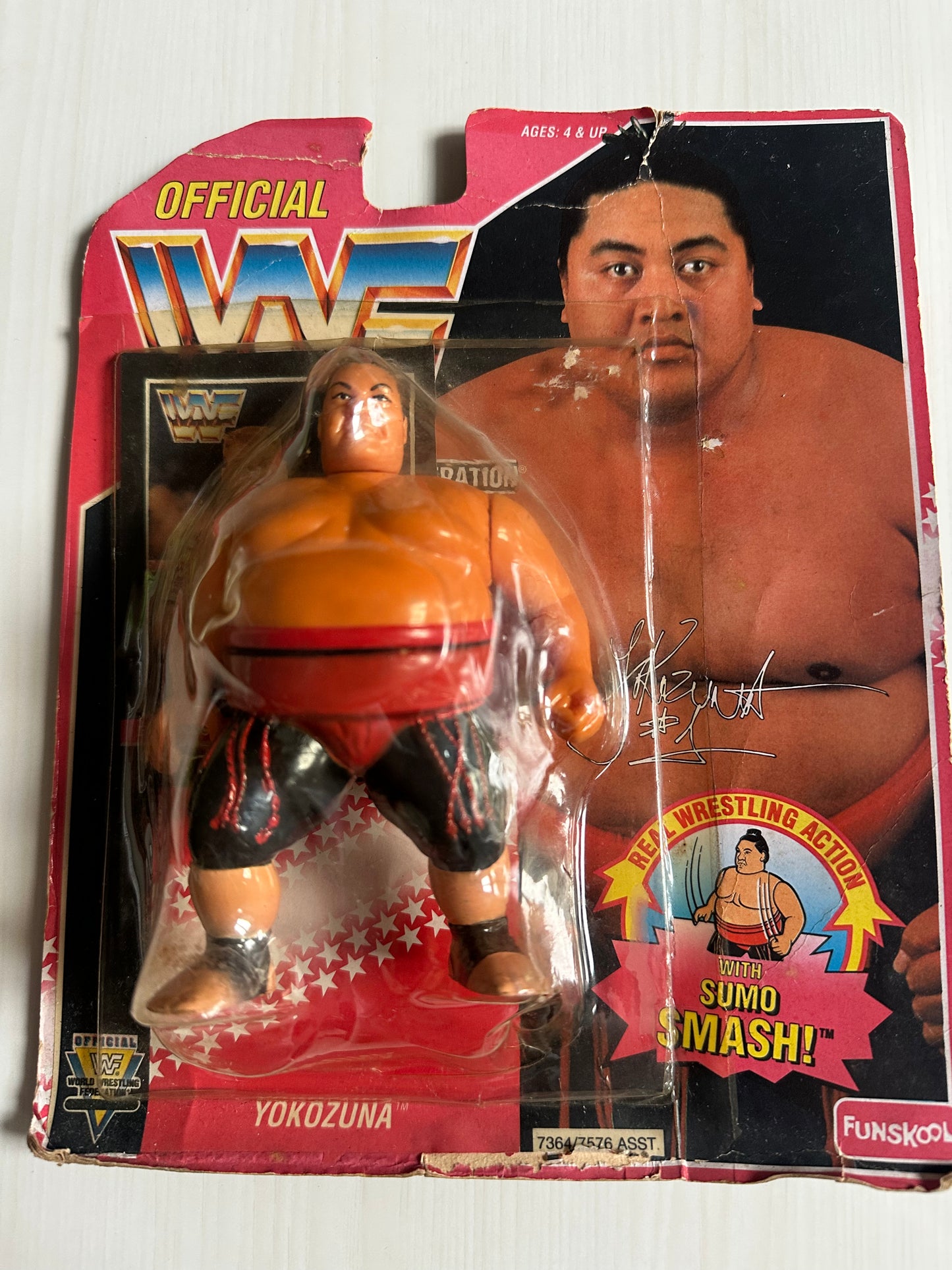 Yokozuna Series 8 WWF Hasbro MOC Funskool figure