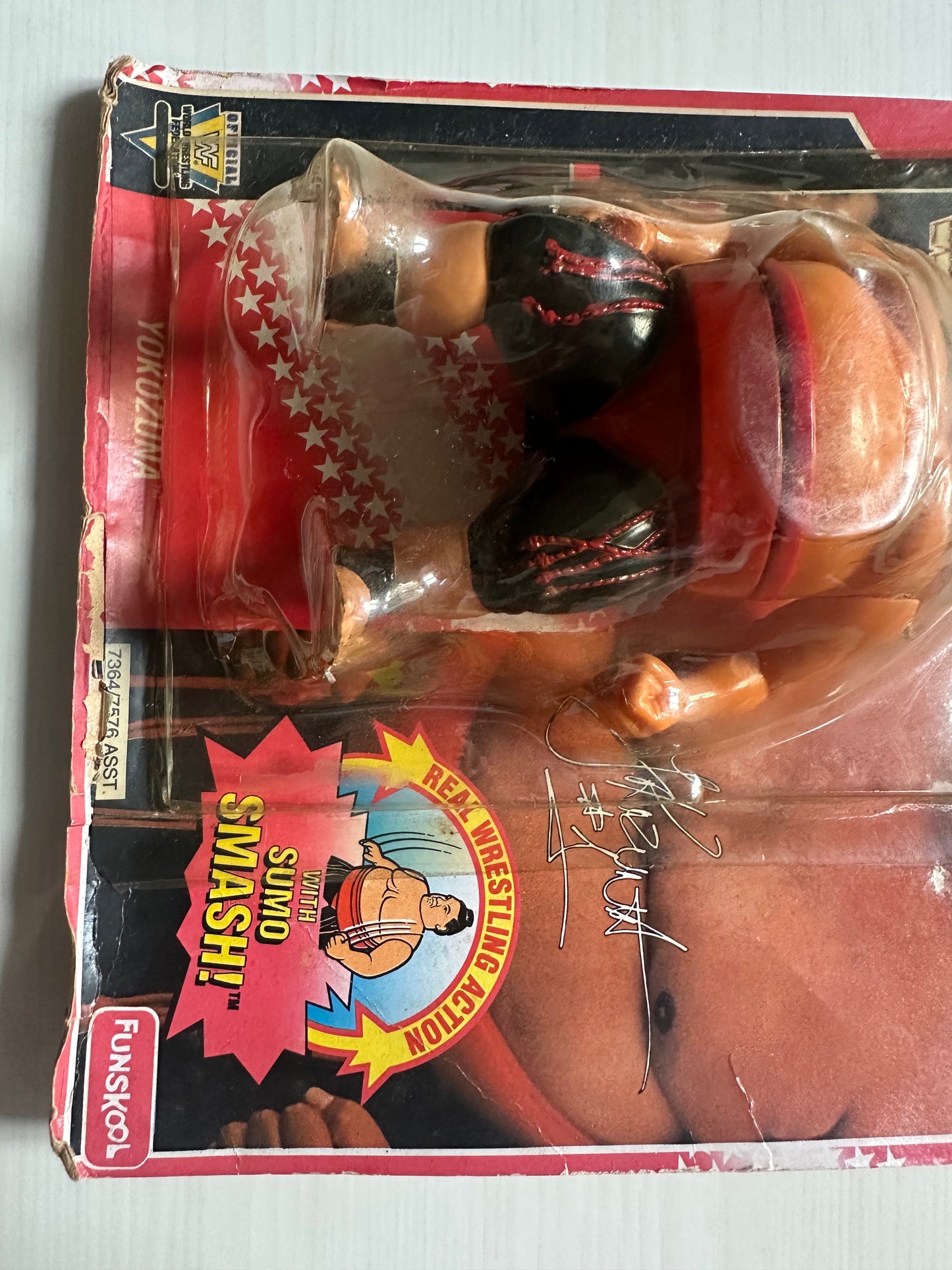 Yokozuna Series 8 WWF Hasbro MOC Funskool figure