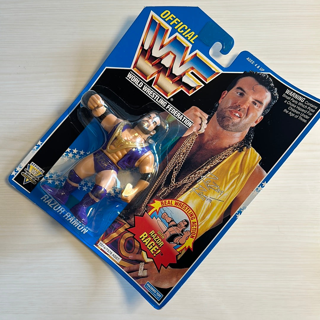 Razor Ramon Series 10 WWF Hasbro Purple – retrofigure