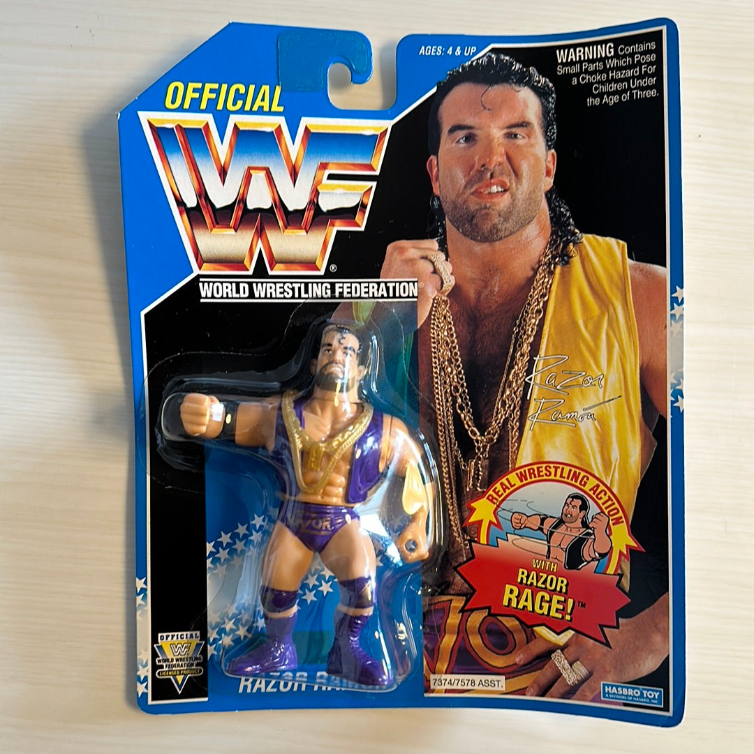 Razor Ramon Series 10 WWF Hasbro Purple – retrofigure