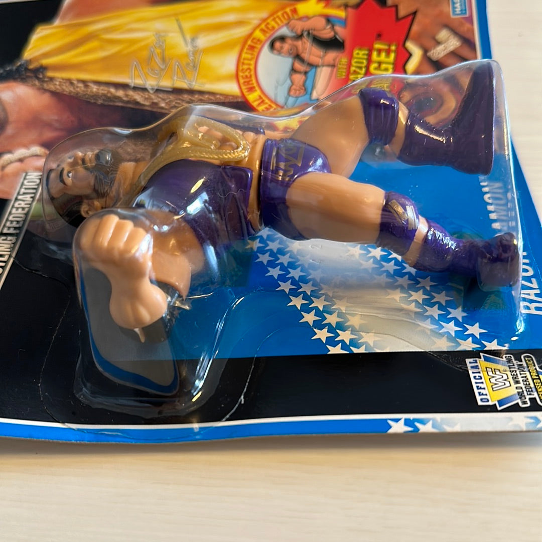 Razor Ramon Series 10 WWF Hasbro Purple – retrofigure